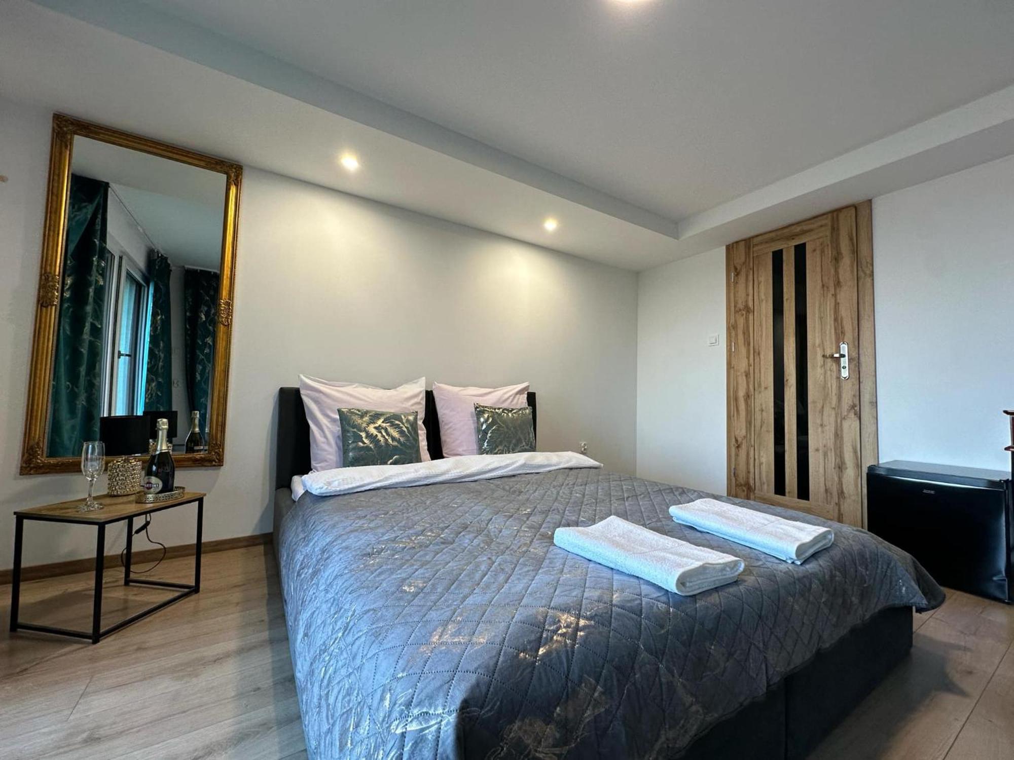 Apartament Bena Ze Zjawiskowym Tarasem Widokowym Chelmno  Exterior photo