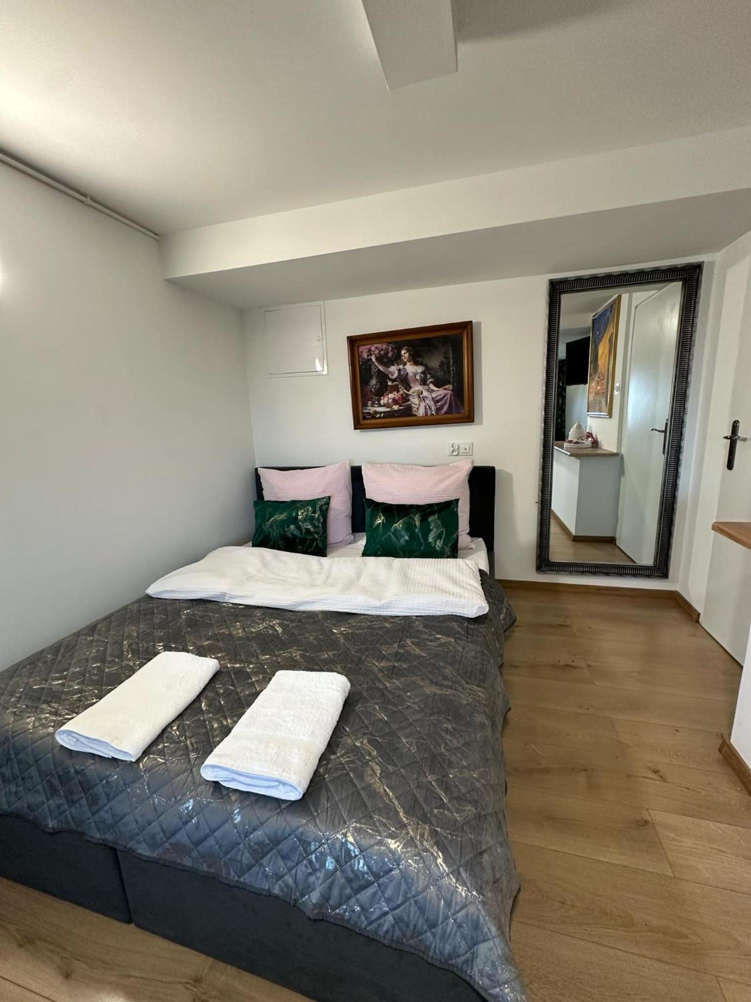 Apartament Bena Ze Zjawiskowym Tarasem Widokowym Chelmno  Exterior photo